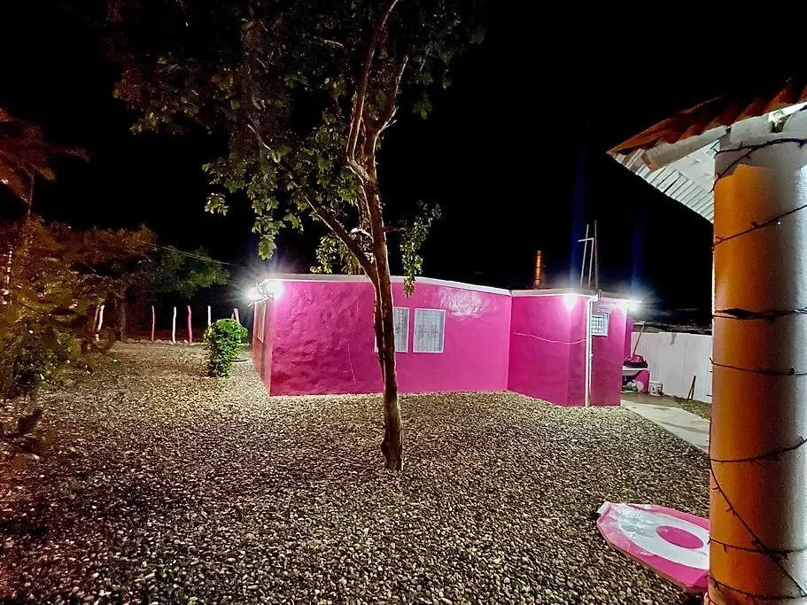 Semesterbostad Acogedora Casa De 2 Habitaciones Villa Isabela